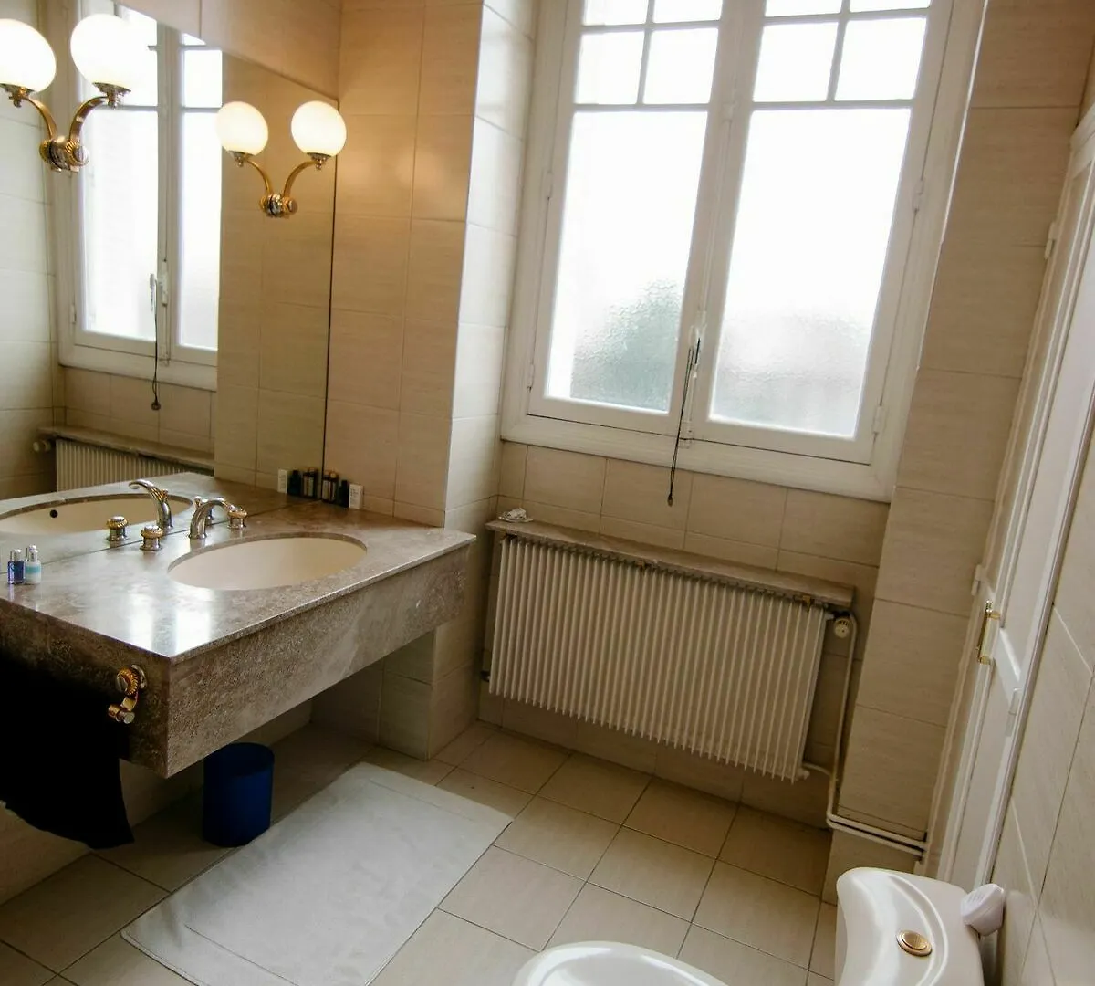 Pick Your Place Apartment *